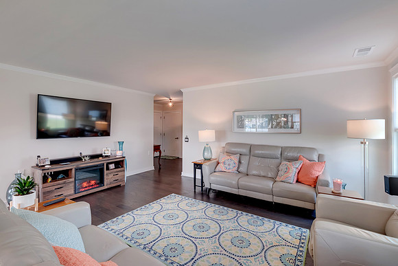 CLUBHOUSE-7313-PRINT-053