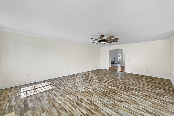 11-404 HUDSON ST-11