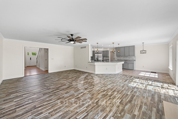 10-404 HUDSON ST-10