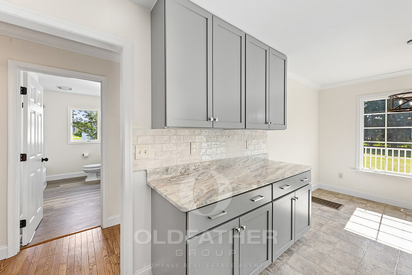 16-404 HUDSON ST-16