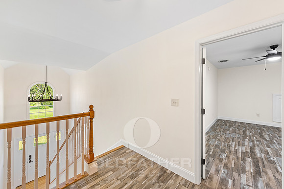 37-404 HUDSON ST-37