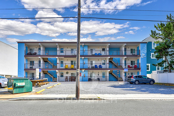01-12404 ASSAWOMAN DR UNIT #204-1