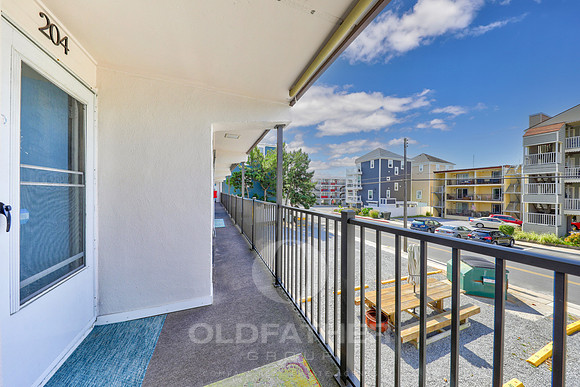 05-12404 ASSAWOMAN DR UNIT #204-5