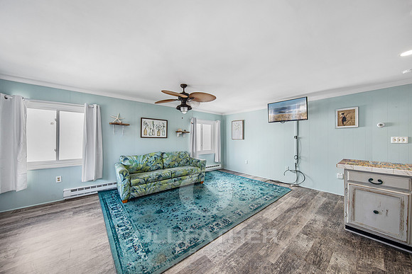 06-12404 ASSAWOMAN DR UNIT #204-6