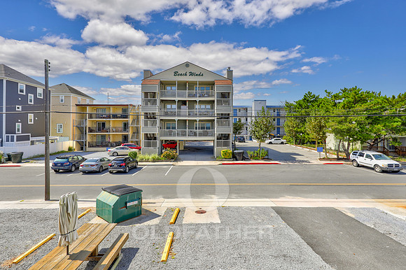 25-12404 ASSAWOMAN DR UNIT #204-25