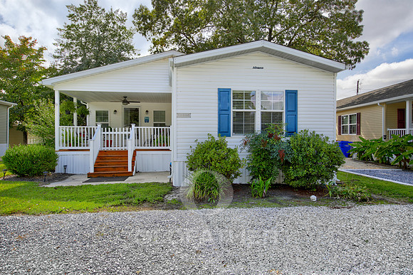 02-25844 AMERICAN AVE-2