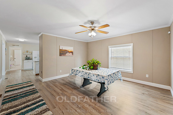 11-25844 AMERICAN AVE-11