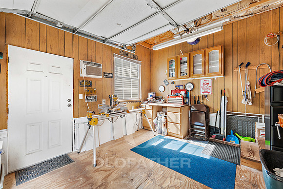 42-25844 AMERICAN AVE-42