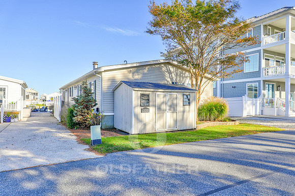 02-38785 ROOSEVELT AVE-2