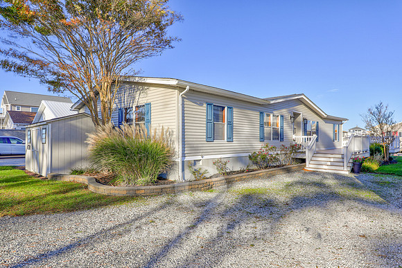 04-38785 ROOSEVELT AVE-4