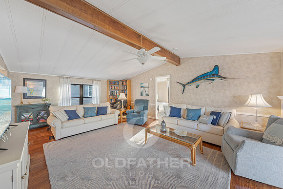 13-38785 ROOSEVELT AVE-13