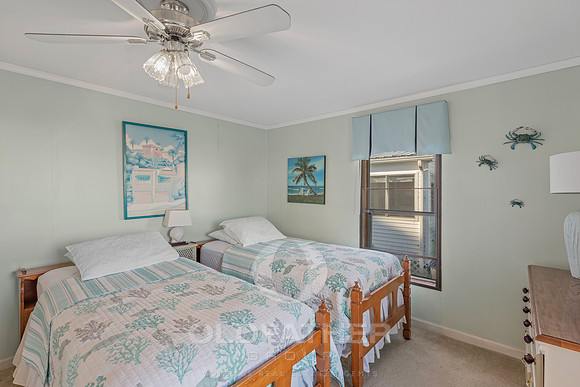 22-38785 ROOSEVELT AVE-22
