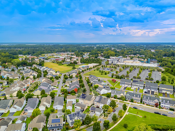 VILLAGE-CTR-402-PRINT-009