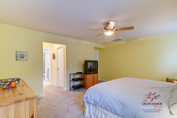 WORCESTER-37557-PRINT-047