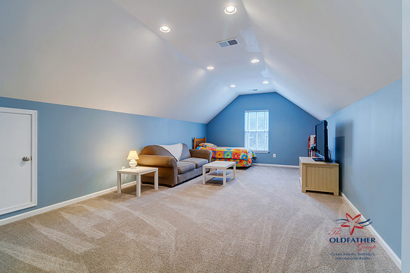 WORCESTER-37557-PRINT-052
