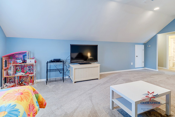 WORCESTER-37557-PRINT-056