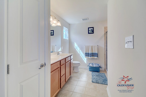 HATTERAS-28037-PRINT-023
