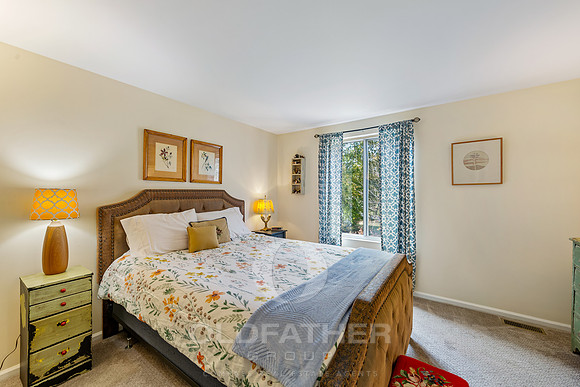 19-127 TOBIN DR-19