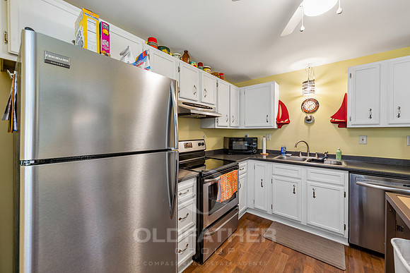 35-127 TOBIN DR-35