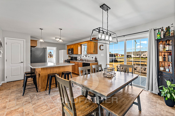 08-25149 N LEGACY LN-8