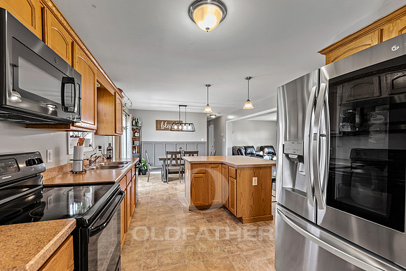 12-25149 N LEGACY LN-12