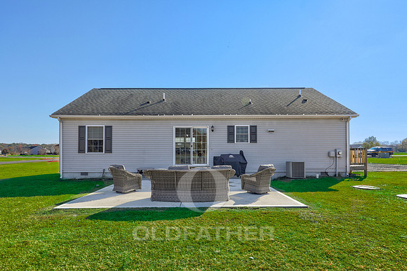 28-25149 N LEGACY LN-28