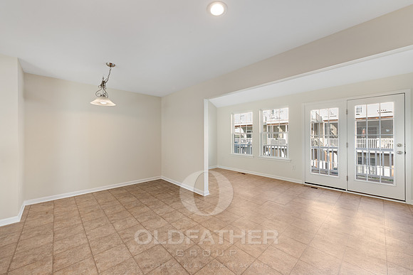 10-27567 MAYFIELD RD-10