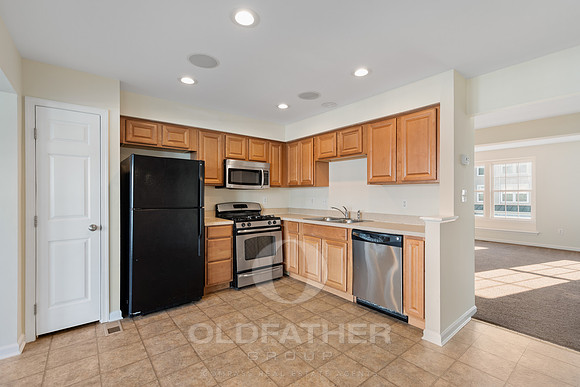 12-27567 MAYFIELD RD-12