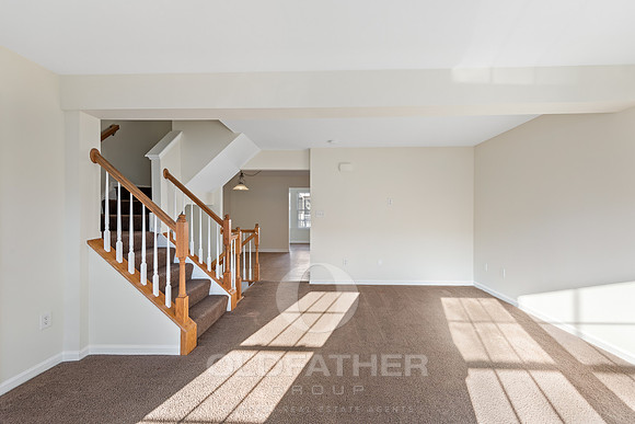 16-27567 MAYFIELD RD-16