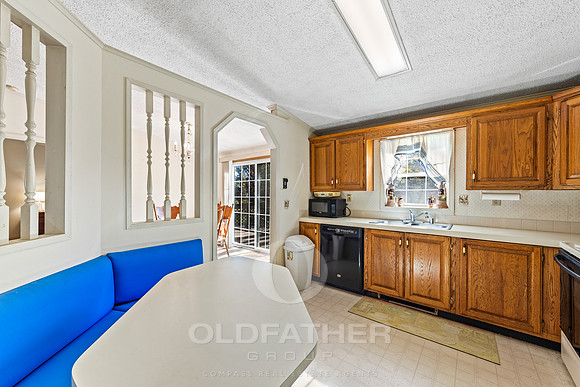 16-29030 LOG CABIN HILL RD-16