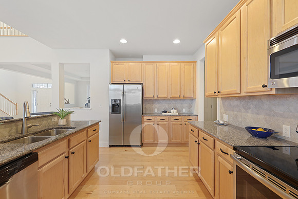 026-14421 allee lane in-24