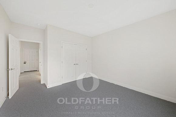 032-14421 allee lane in-30