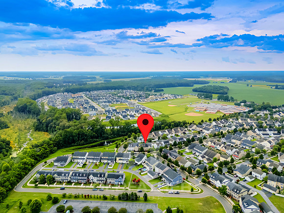 VILLAGE-CTR-402-PRINT-005B