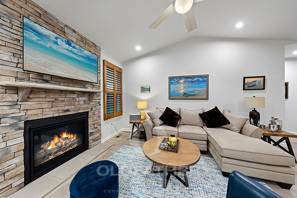 12-25068 TREEVIEW LN-18