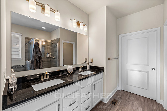 27-29415 PEMBROKE LNDG-27