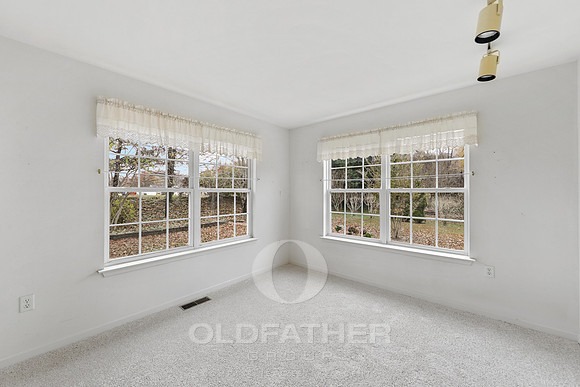 05-33735 N HERON DR-5