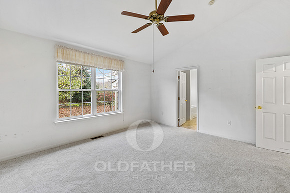 27-33735 N HERON DR-27