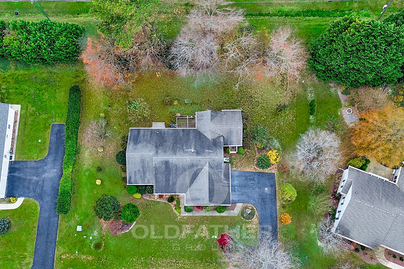 35-33735 N HERON DR-35