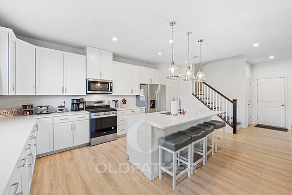 11-31180 VICTOR RD-11