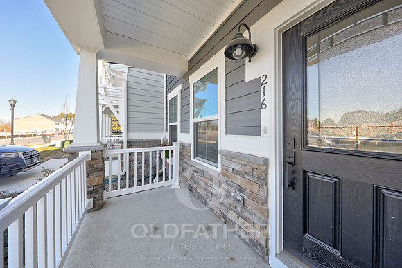 02-216 RED CEDAR DR-6