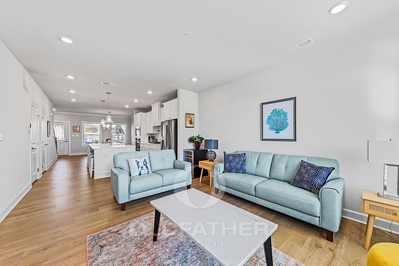 09-216 RED CEDAR DR-12