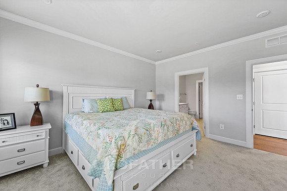 23-216 RED CEDAR DR-27