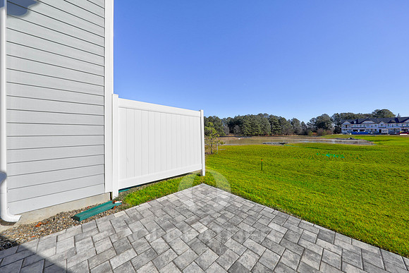 40-216 RED CEDAR DR-44