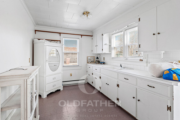 04-33378 MAIN ST-4