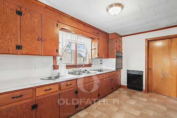 11-33378 MAIN ST-11