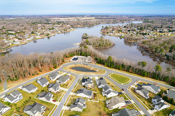 GREENSPRING-16475-PRINT-010