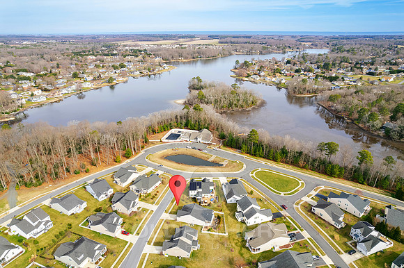 GREENSPRING-16475-PRINT-011