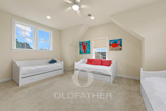 19-41267 gloucester in-5