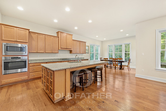 37-41267 gloucester in-23