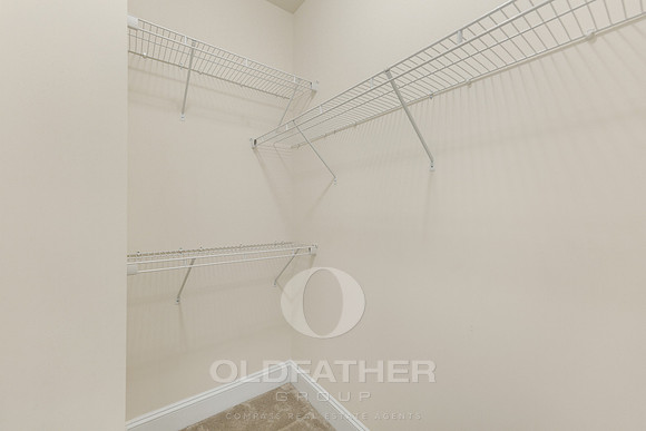 49-41267 gloucester in-35